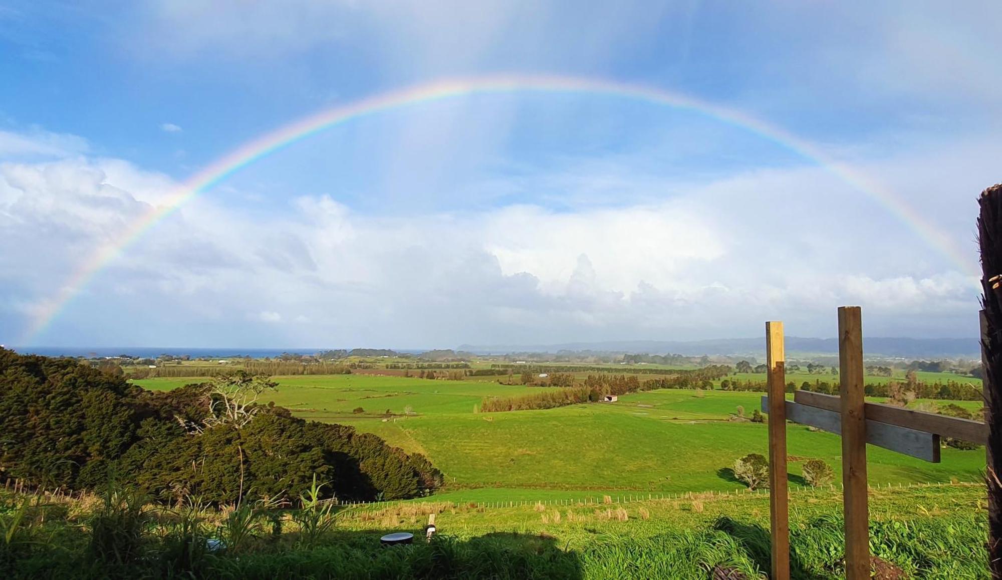 Hotel 1 Waipu Off-Grid Eco Seaview Geodesic Glamping Dome Exterior foto